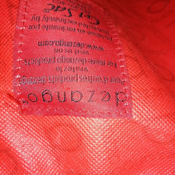 Fun hobo style purse - Picture 7 of 9